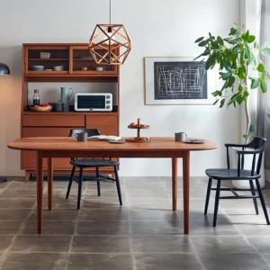 Vint Dining Table