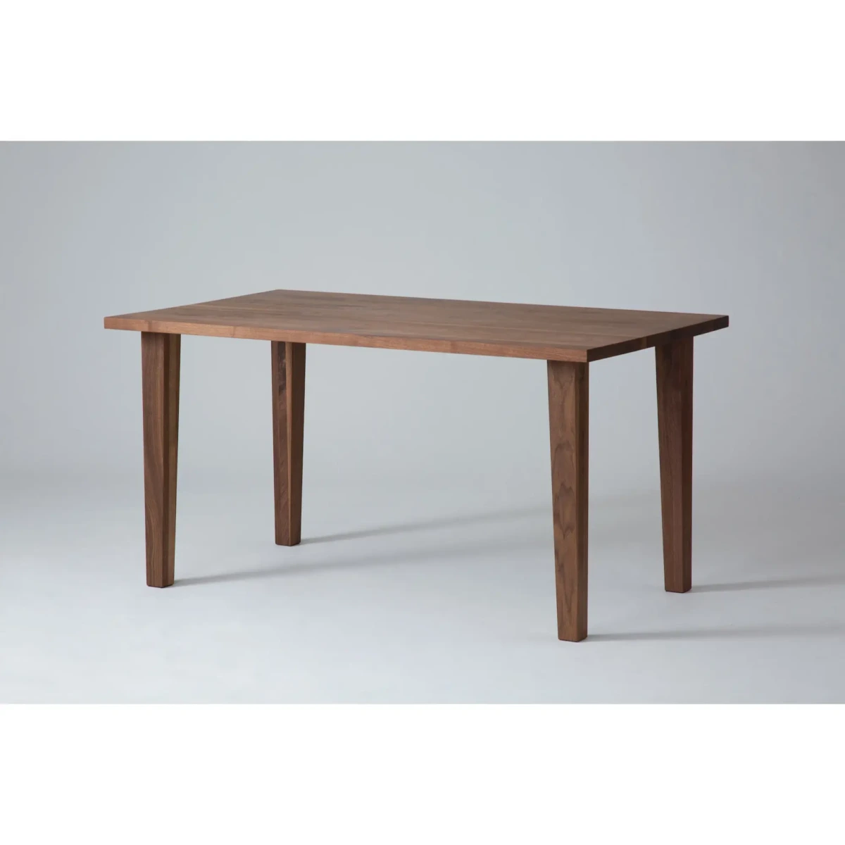 大川家具 オリジナルダイニングテーブル / 角テーパー木脚 /  広葉樹無垢材4種類