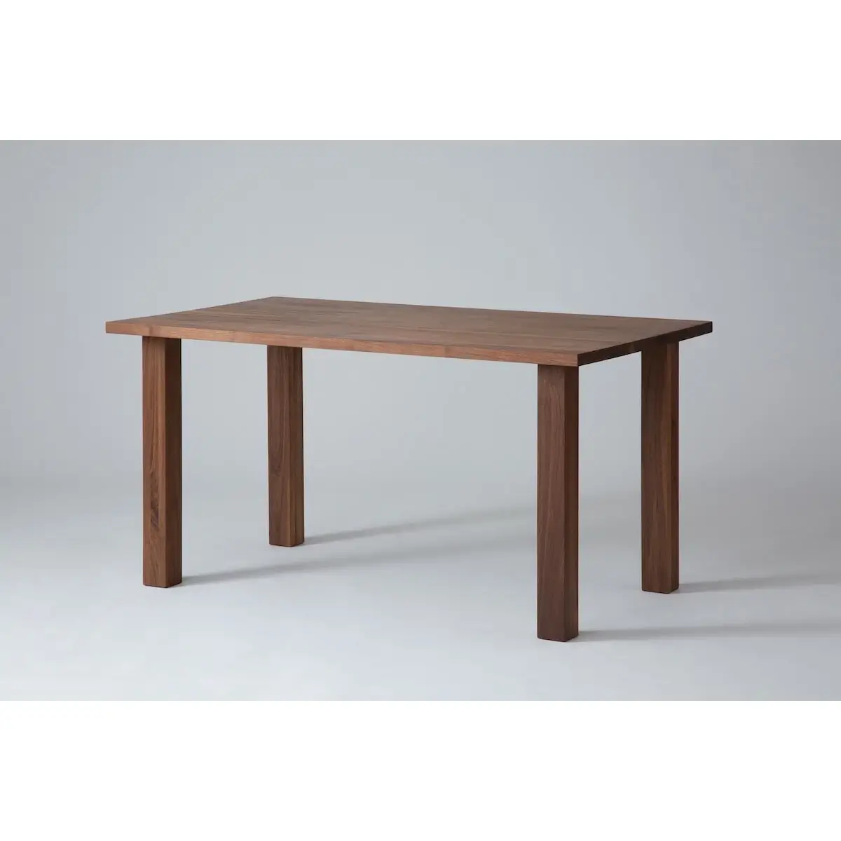 大川家具 オリジナルダイニングテーブル / 角柱型木脚 /  広葉樹無垢材4種類